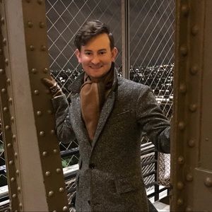 Meet your Posher, Chris